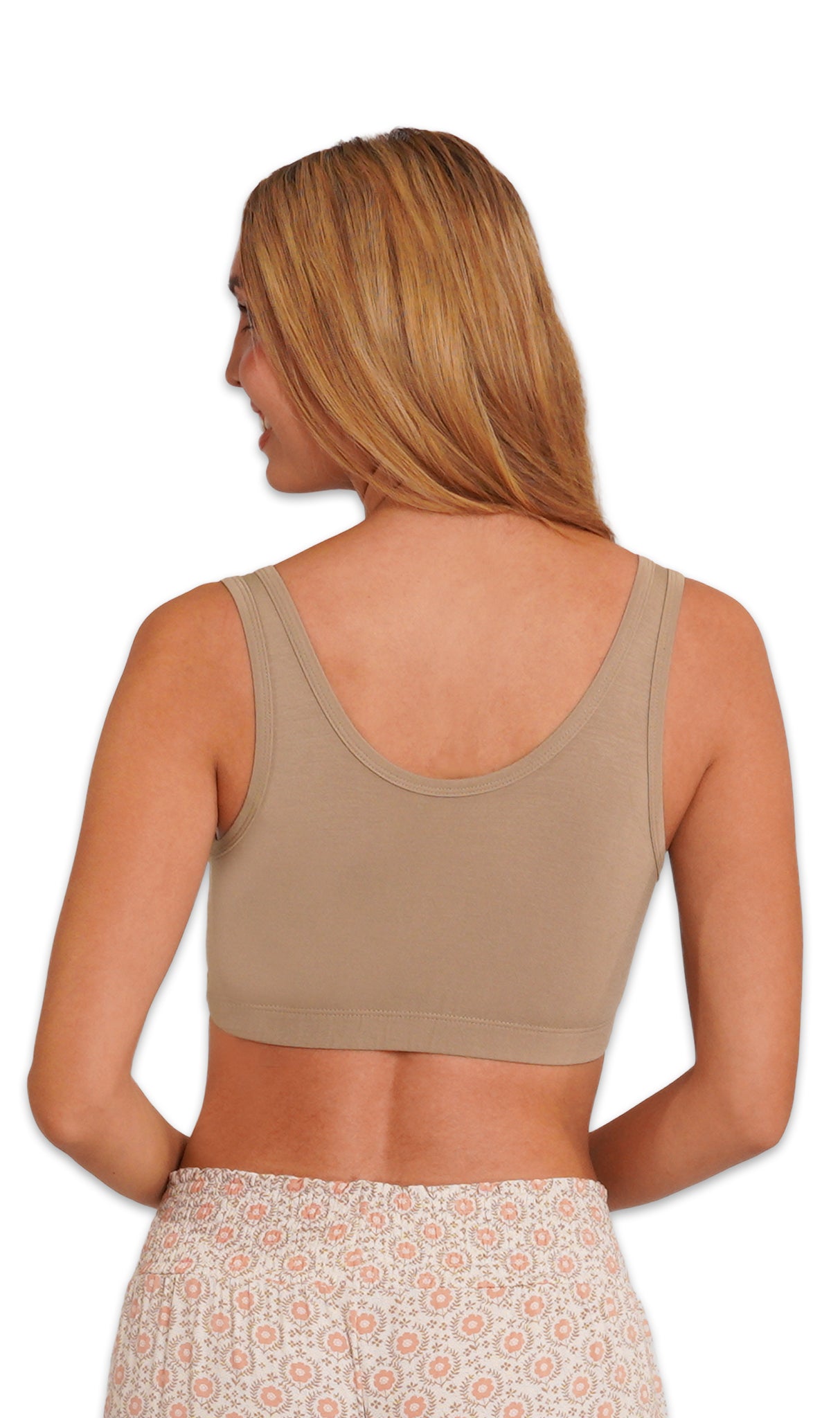 Latte Paisley 3-Pack. Detail back shot of woman wearing Latte print bra and printed pant.