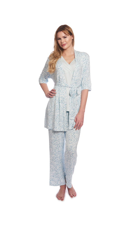 Waves Analise 3-Piece Set. Woman wearing 3/4 sleeve robe, tank top and pant with one hand on hip.